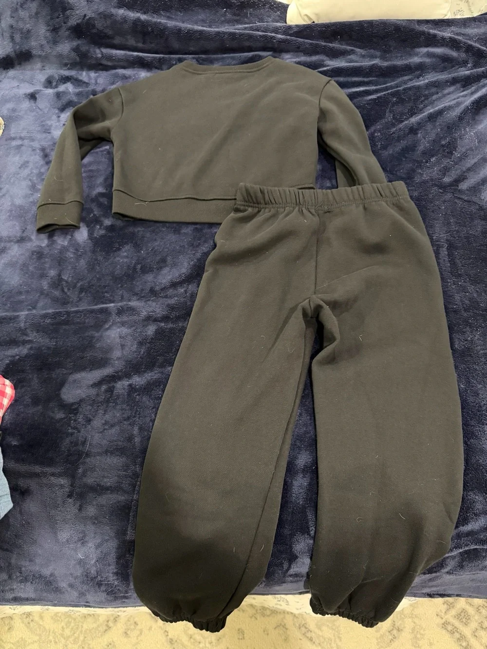btween Black Kids Sweatshirt & Jogger Set with Pink and Cream 'XOXO' Patches - Picture 6 of 7